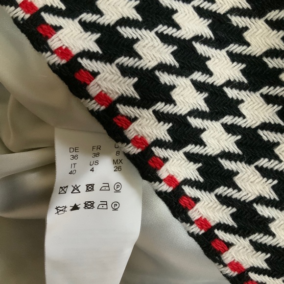 Hugo Boss Vulnona Skirt in Houndstooth - Picture 3 of 6